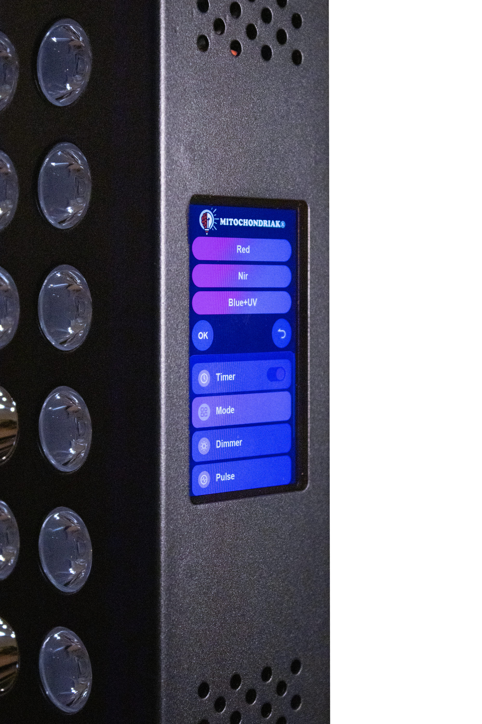Mitochondriak - red, nir and UV light therapy devices, blue light blocking glasses and indoor lightning solutions